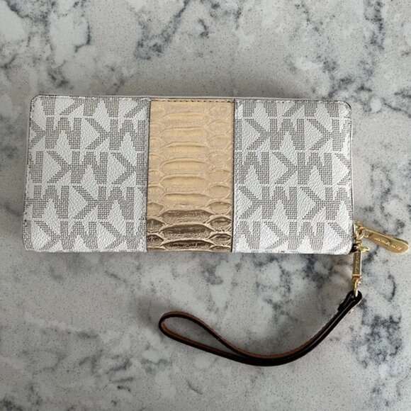 New Without Tags Michael Kors Wristlet - Picture 2 of 6